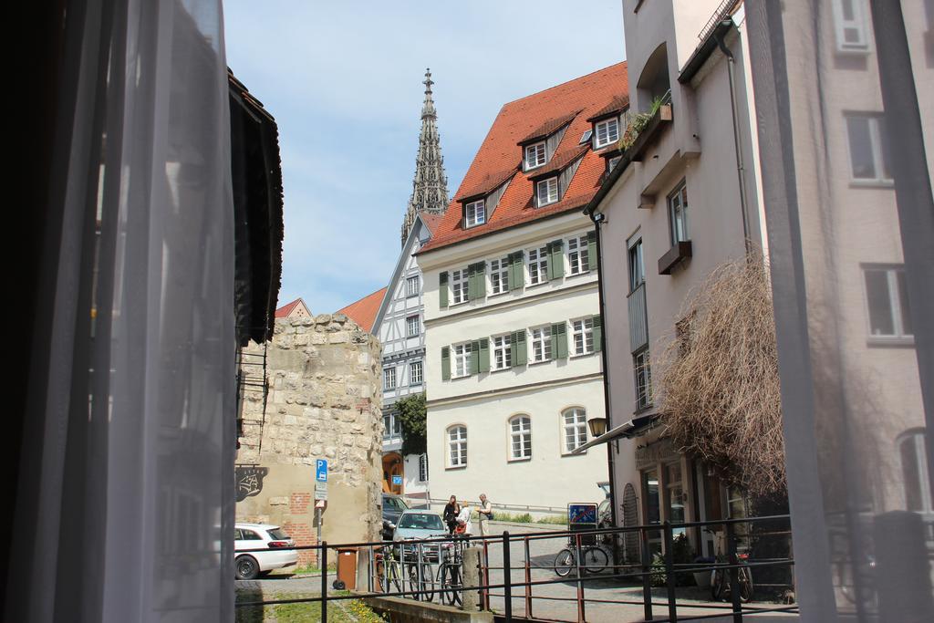 Hotel Schmales Haus Ulm Bagian luar foto