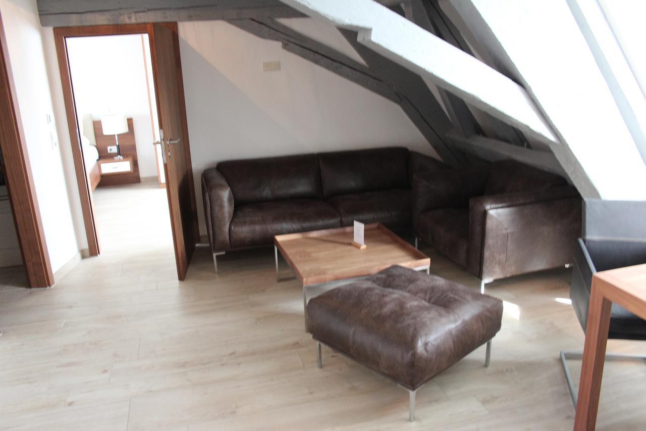 Hotel Schmales Haus Ulm Bagian luar foto