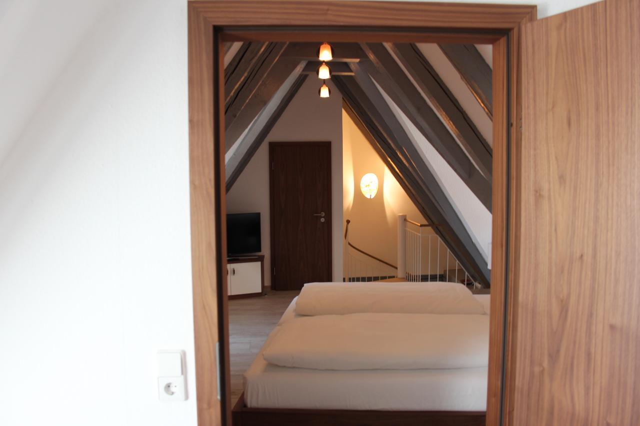 Hotel Schmales Haus Ulm Bagian luar foto